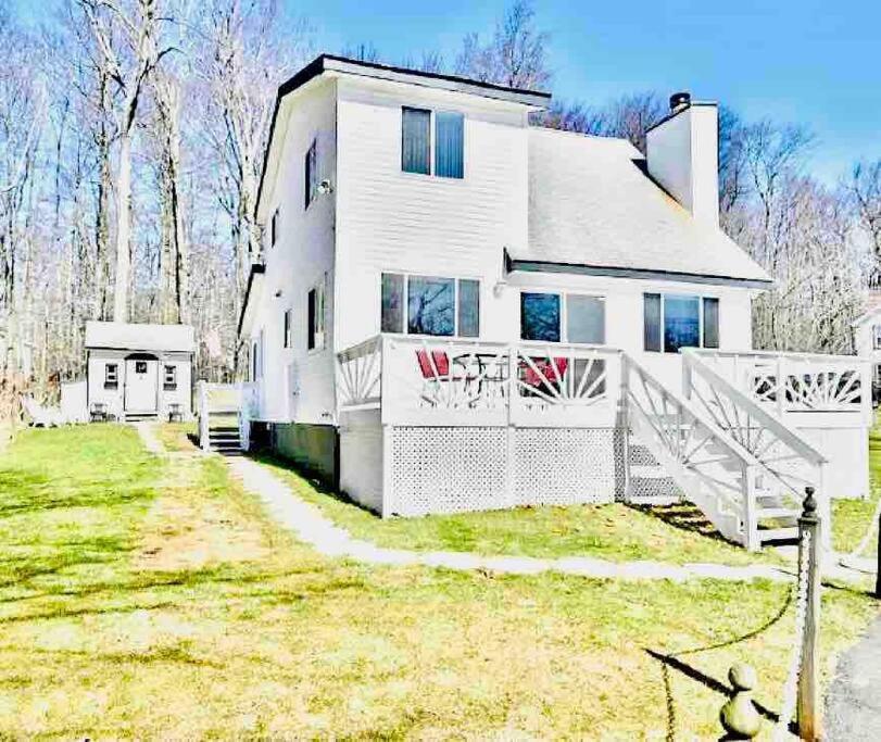 Cozy Poconos Mountain House With 3 Bedrooms Tobyhanna Exterior photo