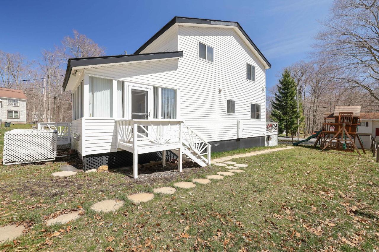 Cozy Poconos Mountain House With 3 Bedrooms Tobyhanna Exterior photo